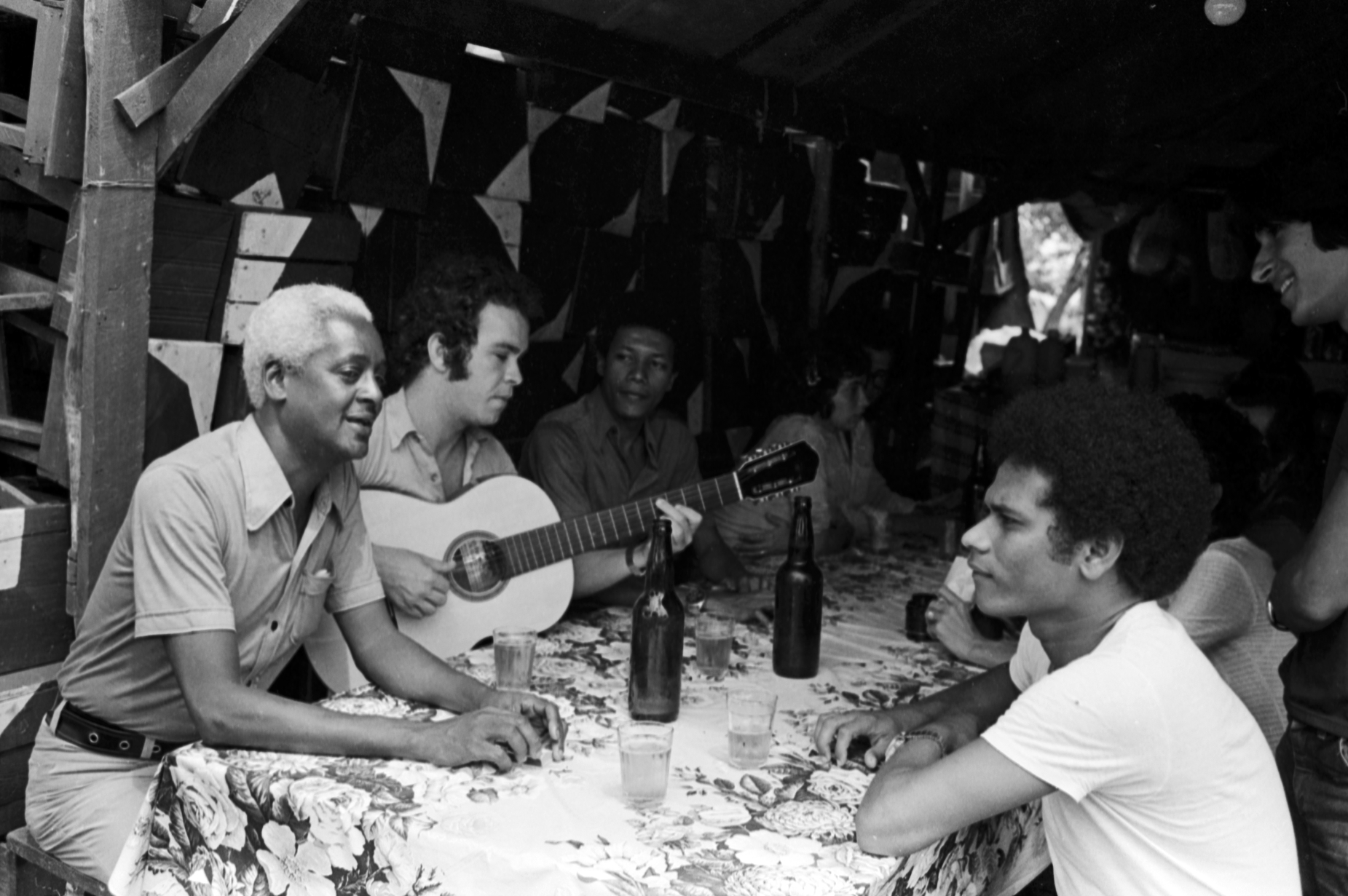 Ederaldo Gentil, Edil Pacheco e Batatinha sob as lentes da fotógrafa Arlete Soares. Crédito: Arlete Soares.